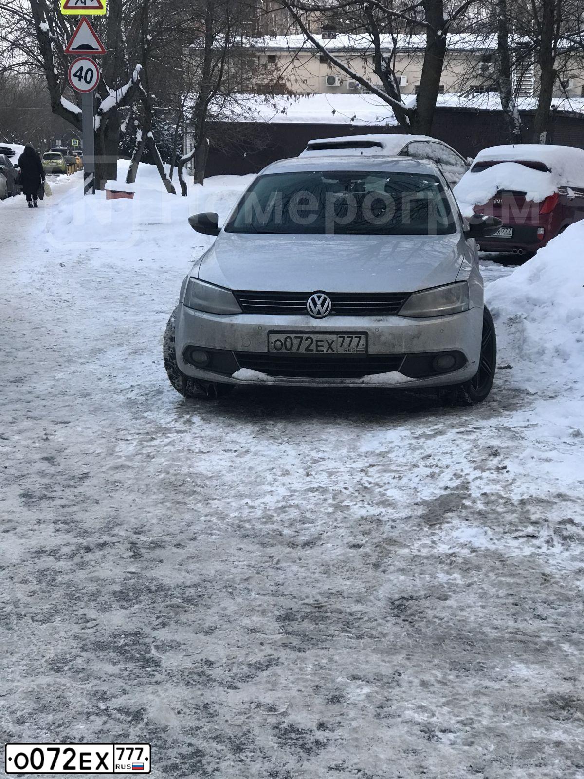 Фото автомобиля GAZ 3302 EL, 1996 — госномер С672НЕ123. Цвет: СЕРО-БЕЛЫЙ