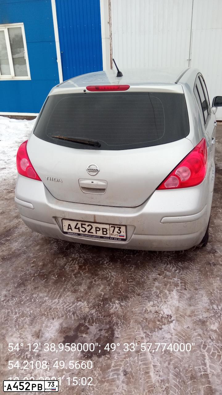 Фото автомобиля NISSAN TIIDA, 2011 — госномер А452РВ73. Цвет: СЕРЕБРИСТЫЙ