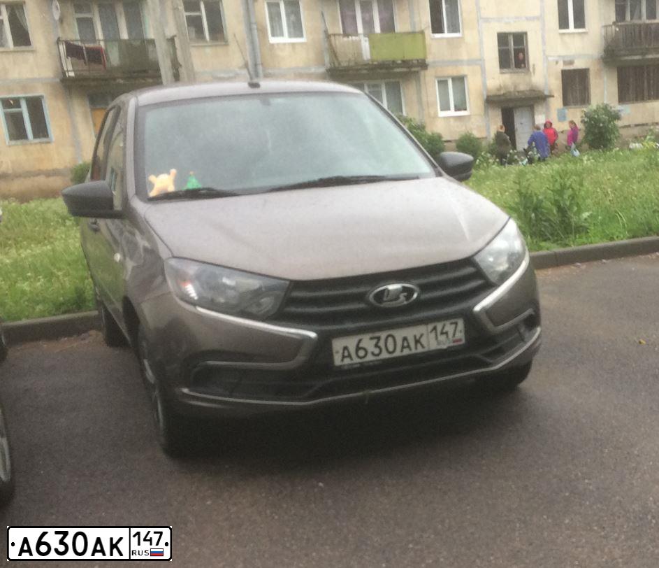 Фото автомобиля LADA 2190 GRANTA, 2019 — госномер А630АК147. Цвет: Золотисто-коричневый