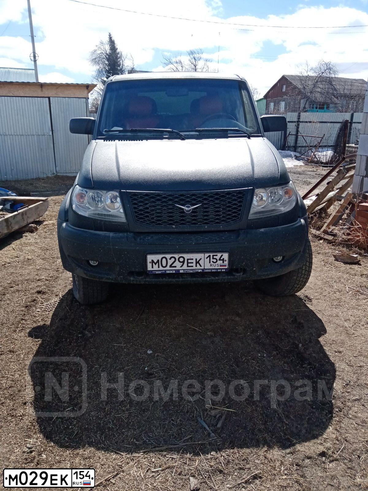 Фото автомобиля UAZ 3163 PATRIOT, 2010 — госномер М029ЕК154. Цвет: АМУЛЕТ МЕТАЛЛИК