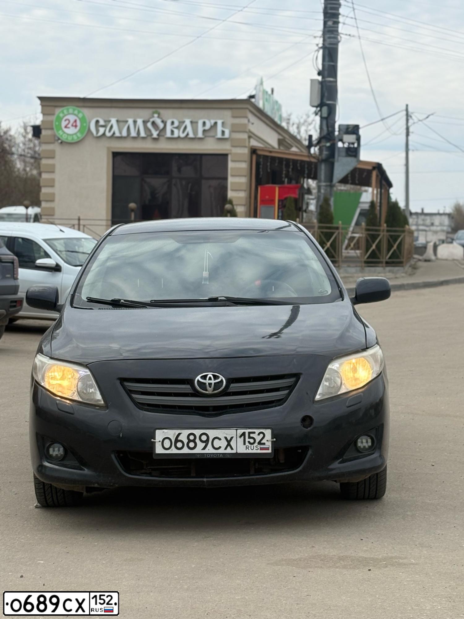 Фото автомобиля TOYOTA COROLLA, 2007 — госномер О689СХ152. Цвет: ЧЕРНЫЙ