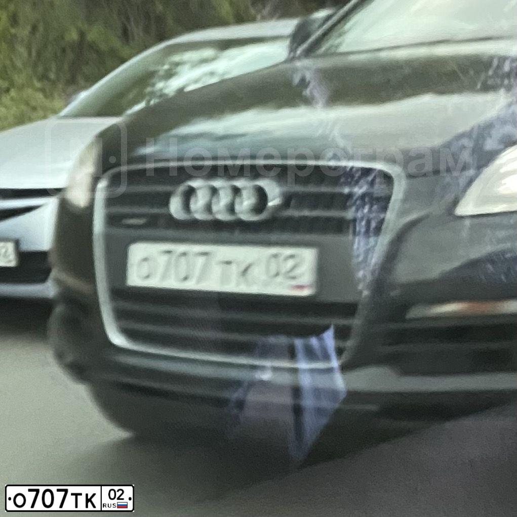 Фото автомобиля AUDI Q7, 2007 — госномер А900ТН102. Цвет: ЧЕРНЫЙ