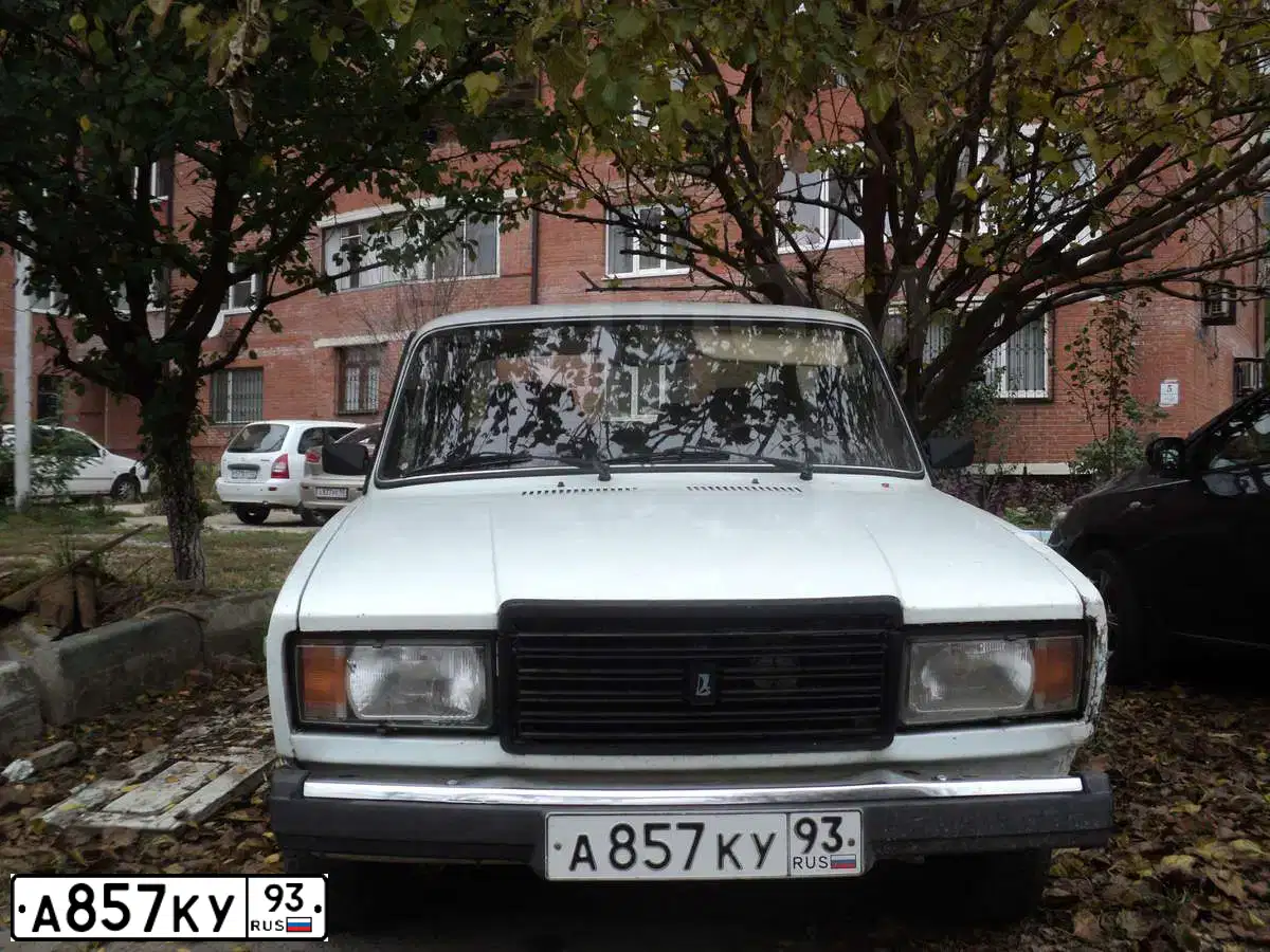 Фото автомобиля LADA 2107, 2007 — госномер А857КУ93. Цвет: Белый