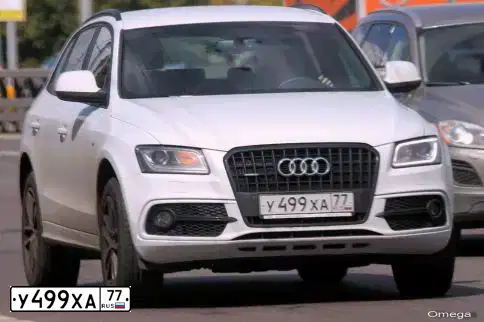 Фото автомобиля AUDI Q5, 2013 — госномер С525НК39. Цвет: Белый