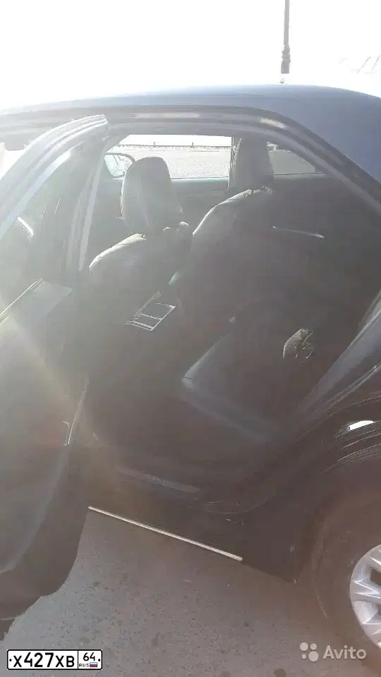 Фото автомобиля TOYOTA CAMRY, 2012 — госномер Х427ХВ64. Цвет: ЧЕРНЫЙ МЕТАЛЛИК