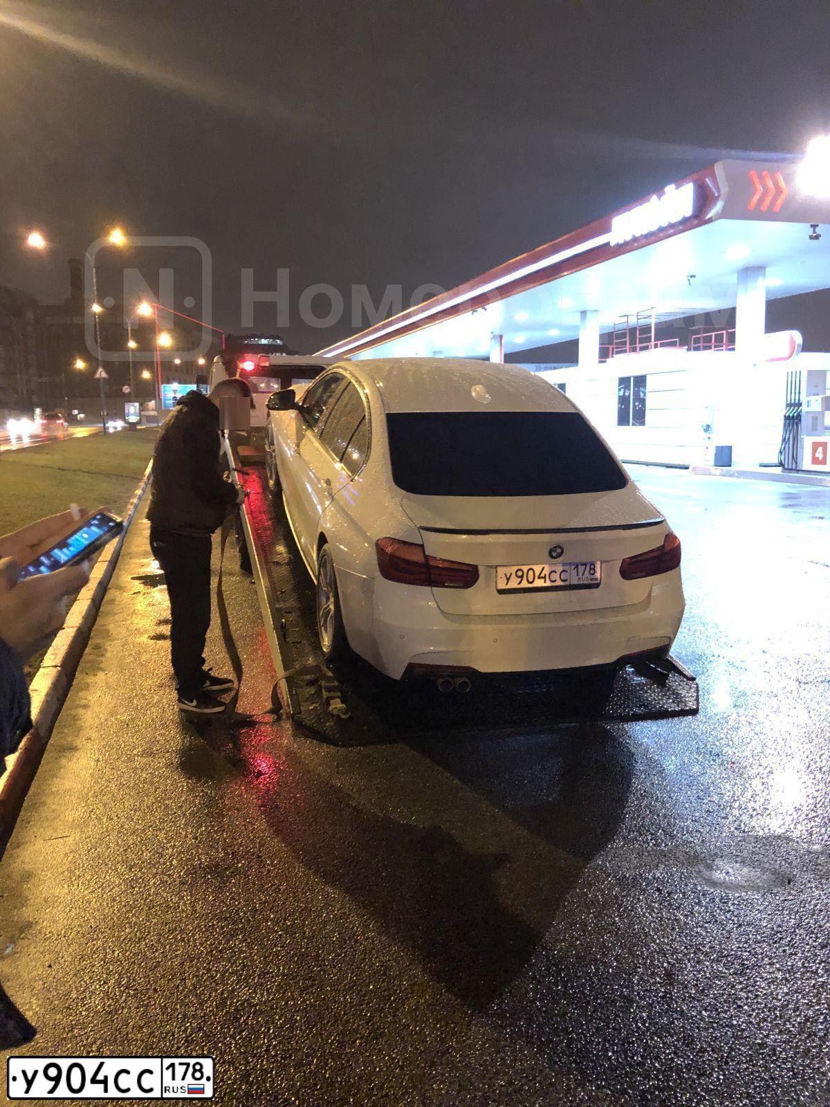 Фото автомобиля BMW SERIE 3, 2016 — госномер У741ВУ44. Цвет: Белый