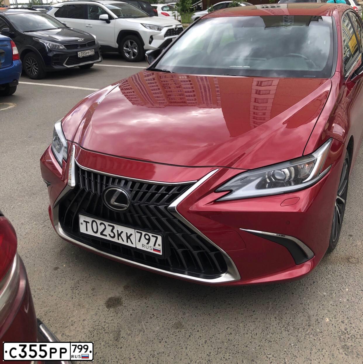 Фото автомобиля KIA КИА РИО, 2022 — госномер С355РР799. Цвет: ЧЕРНЫЙ