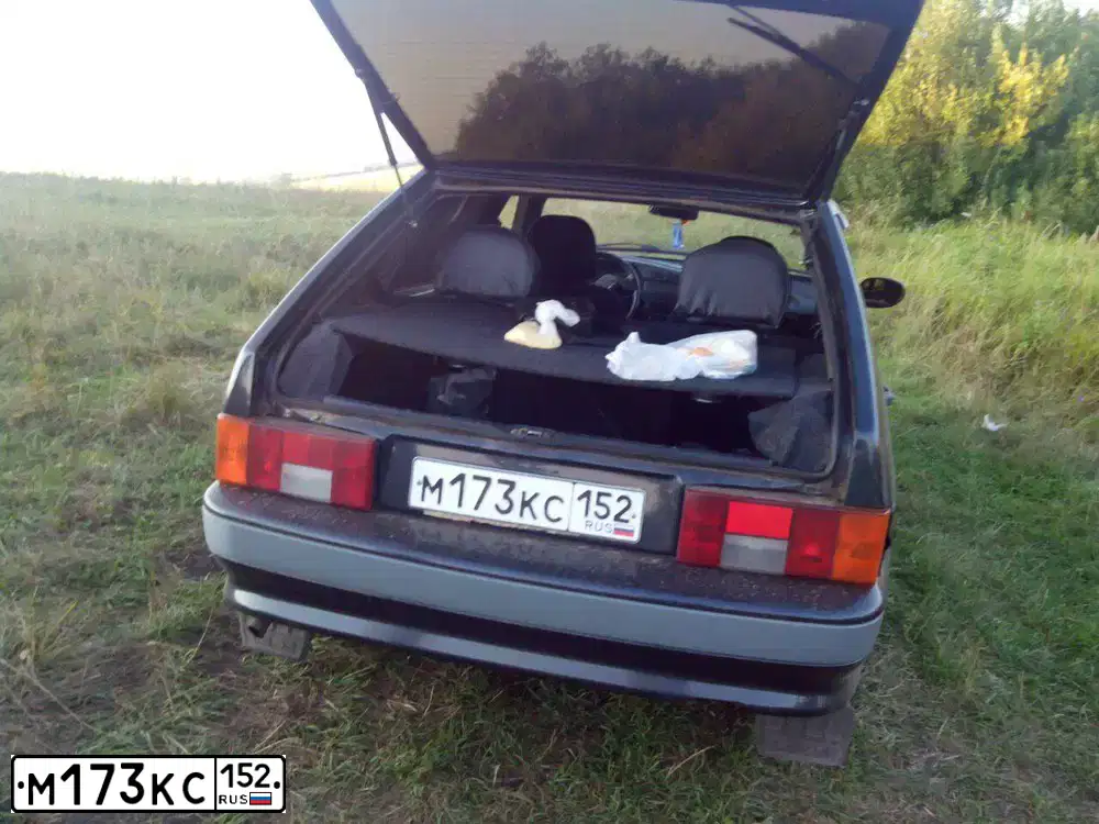 Фото автомобиля LADA 2114 SAMARA, 2006 — госномер Н486УТ161. Цвет: ЧЕРНЫЙ