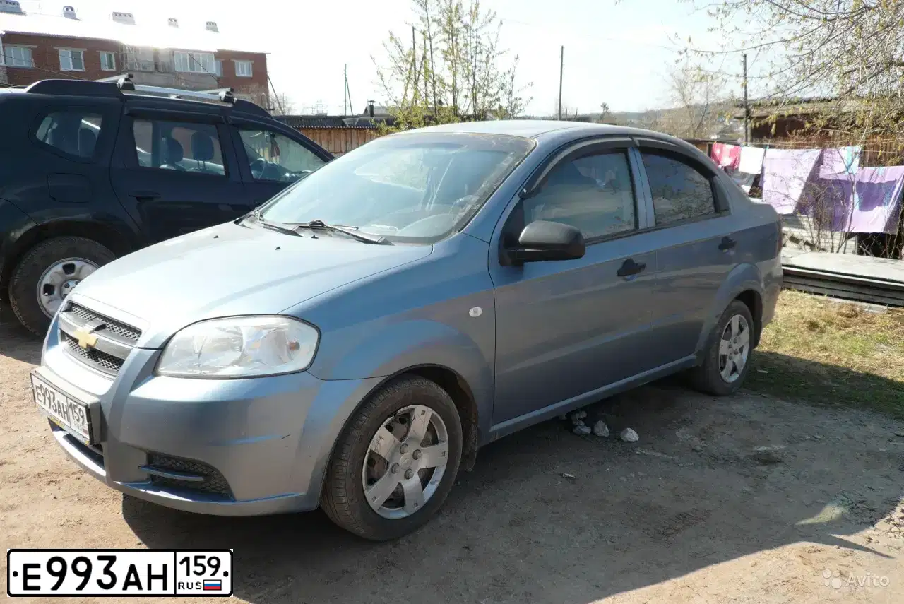 Фото автомобиля CHEVROLET AVEO, 2007 — госномер Е993АН159. Цвет: голубой