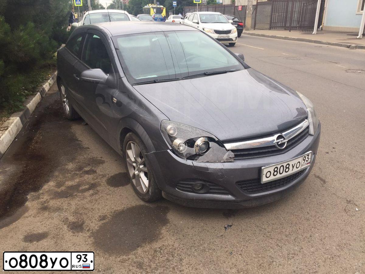 Фото автомобиля OPEL ASTRA, 2007 — госномер О808УО93. Цвет: СЕРЫЙ
