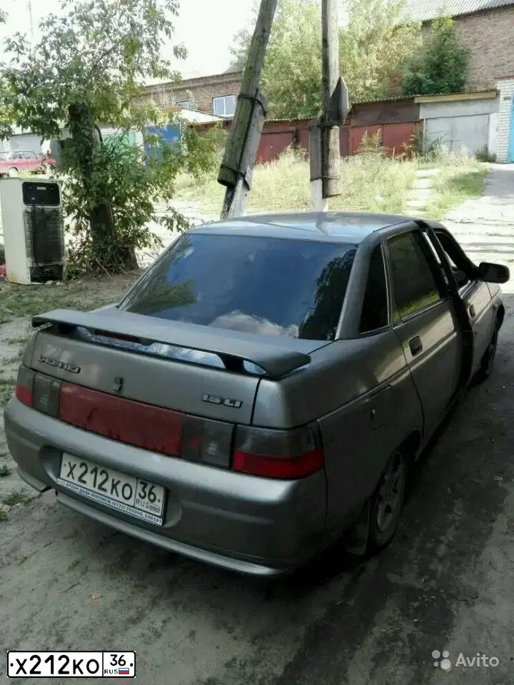 Фото автомобиля LADA 2110, 2005 — госномер Х212КО36. Цвет: СРЕДНИЙ СЕРО-ЗЕЛЕНЫЙ МЕТ.