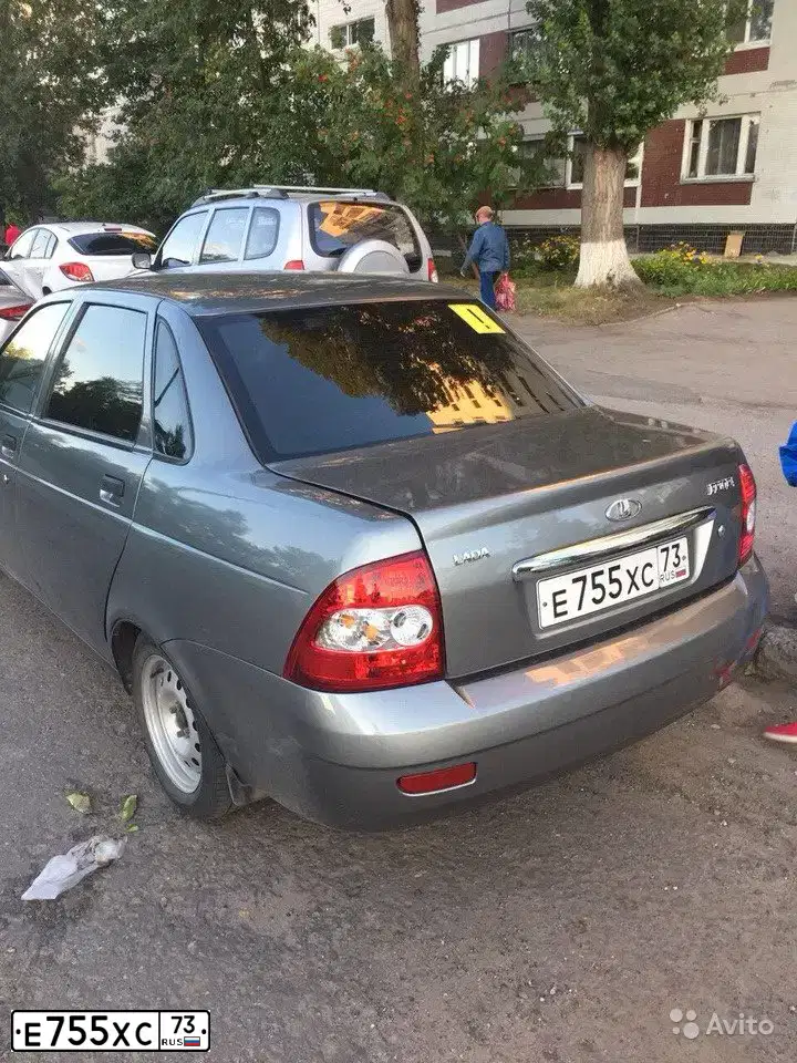 Фото автомобиля LADA 2170 PRIORA, 2009 — госномер Е755ХС73. Цвет: СРЕДНИЙ СЕРО-ЗЕЛЕНЫЙ МЕТ.