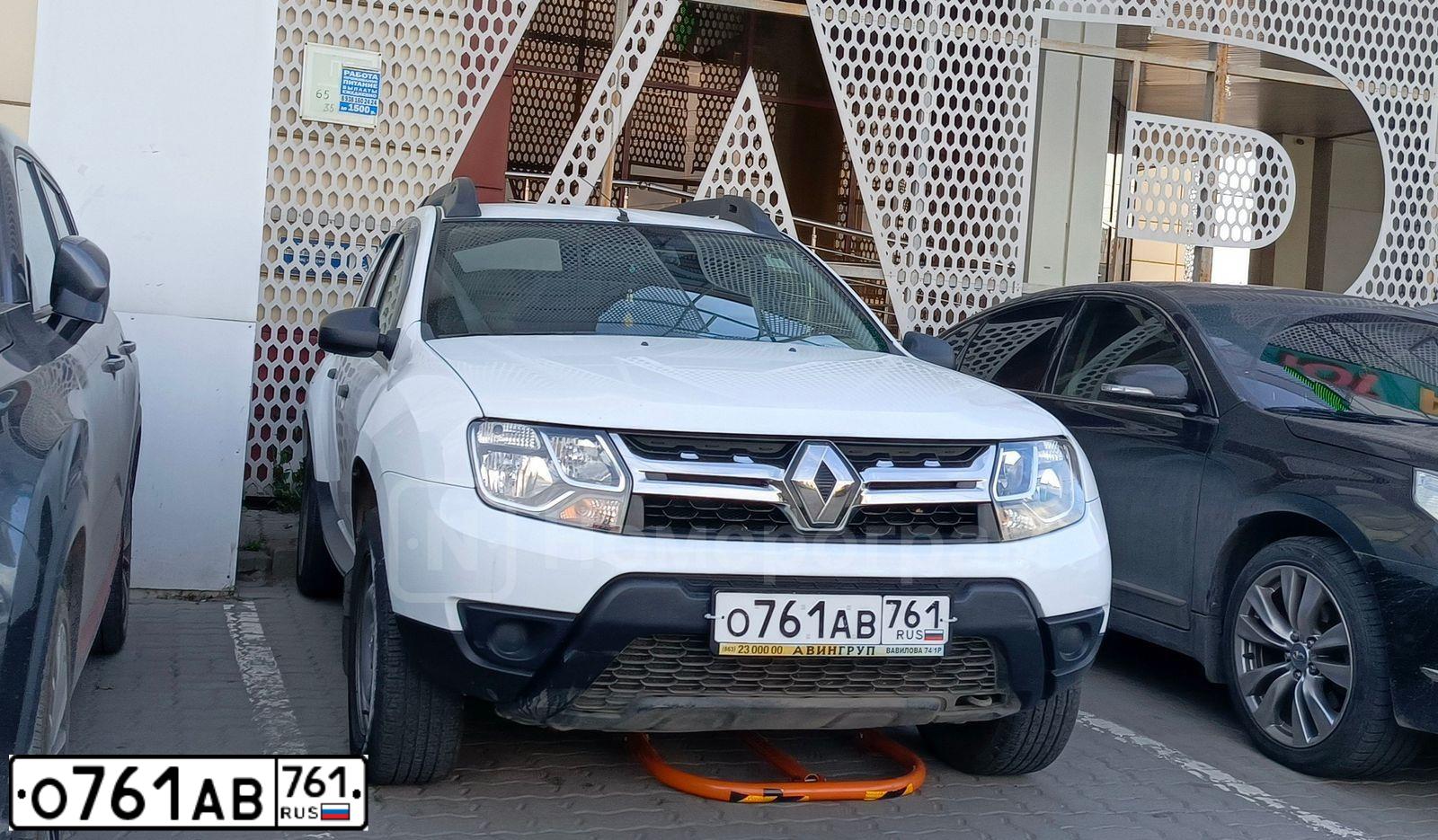 Фото автомобиля RENAULT DUSTER, 2019 — госномер О761АВ761. Цвет: Белый