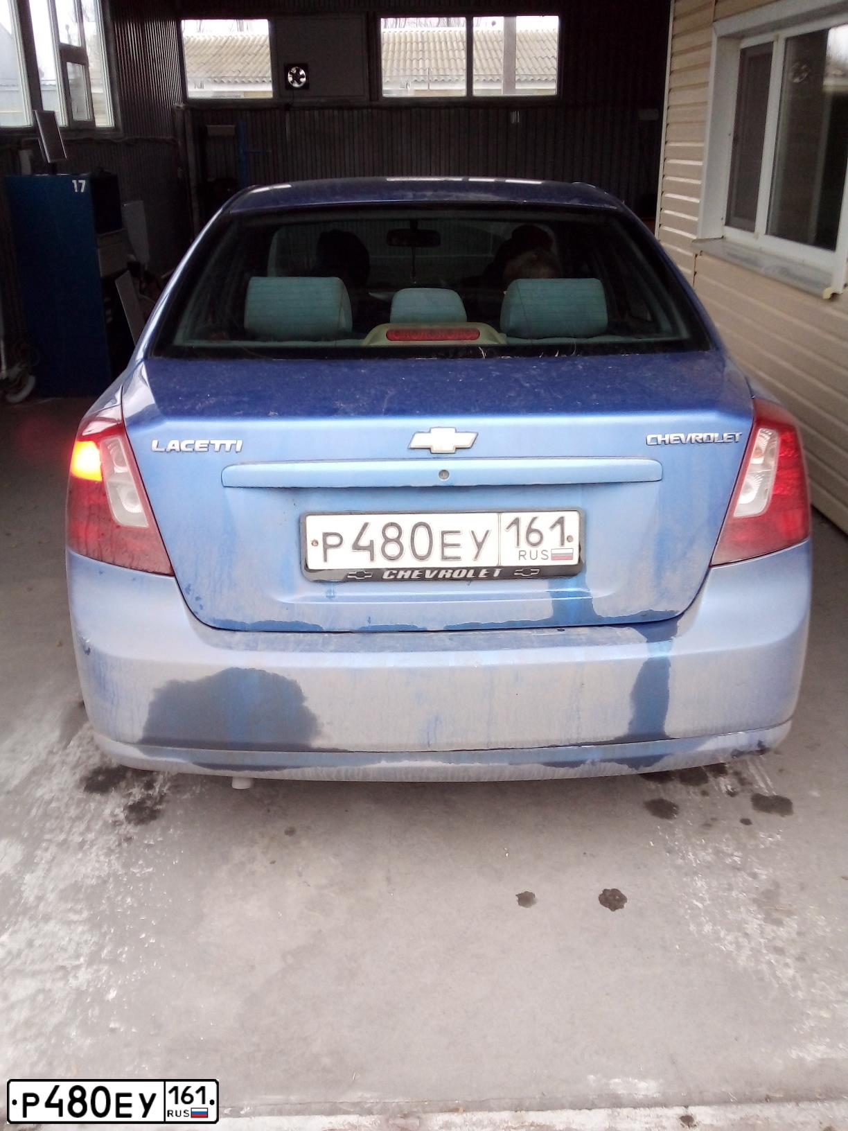 Фото автомобиля CHEVROLET LACETTI, 2004 — госномер Р480ЕУ161. Цвет: ГОЛУБОЙ