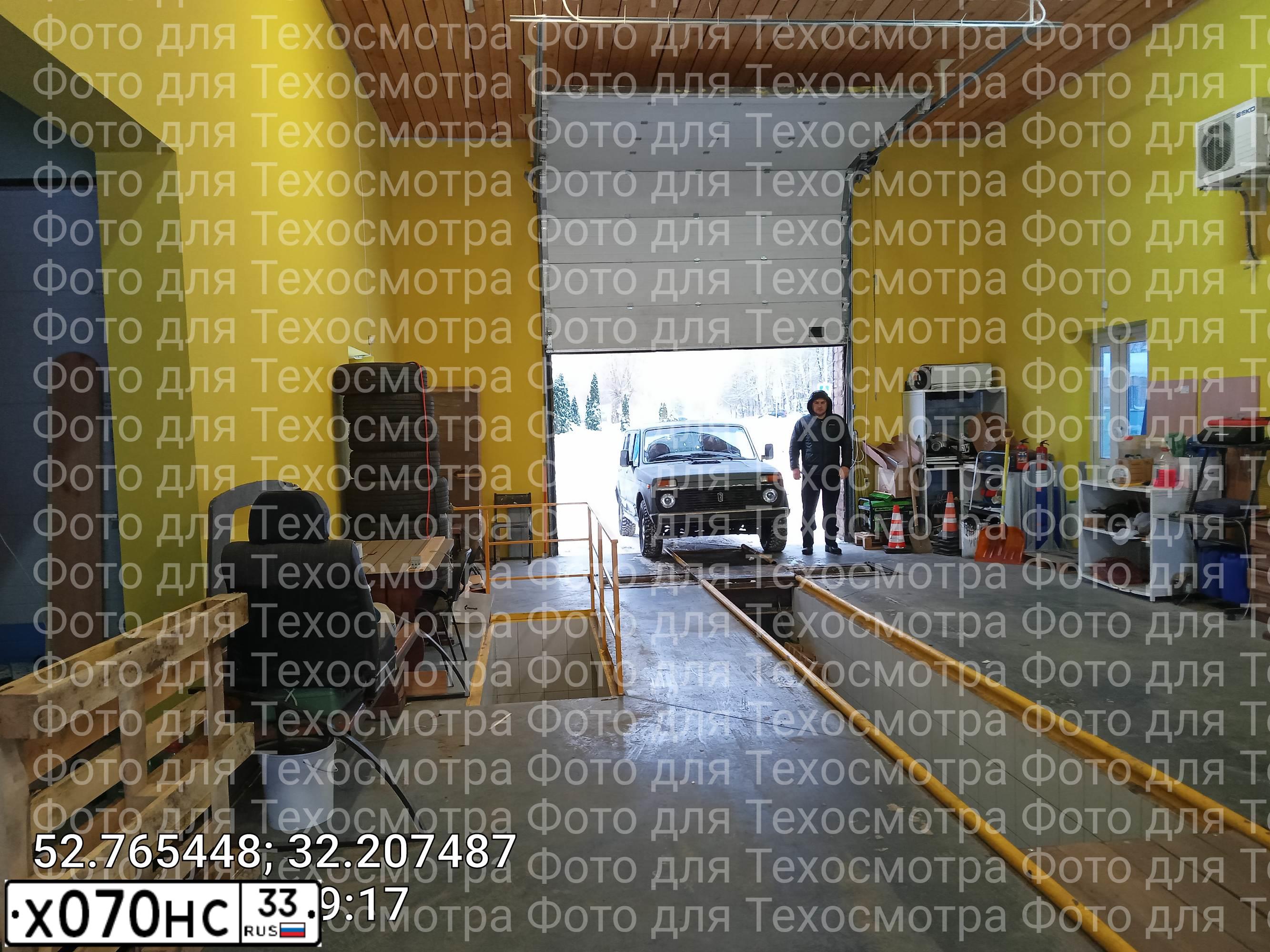 Фото автомобиля LADA 2131 NIVA, 2008 — госномер Х070НС33. Цвет: СРЕДНИЙ СЕРО-ЗЕЛЕНЫЙ МЕТ.