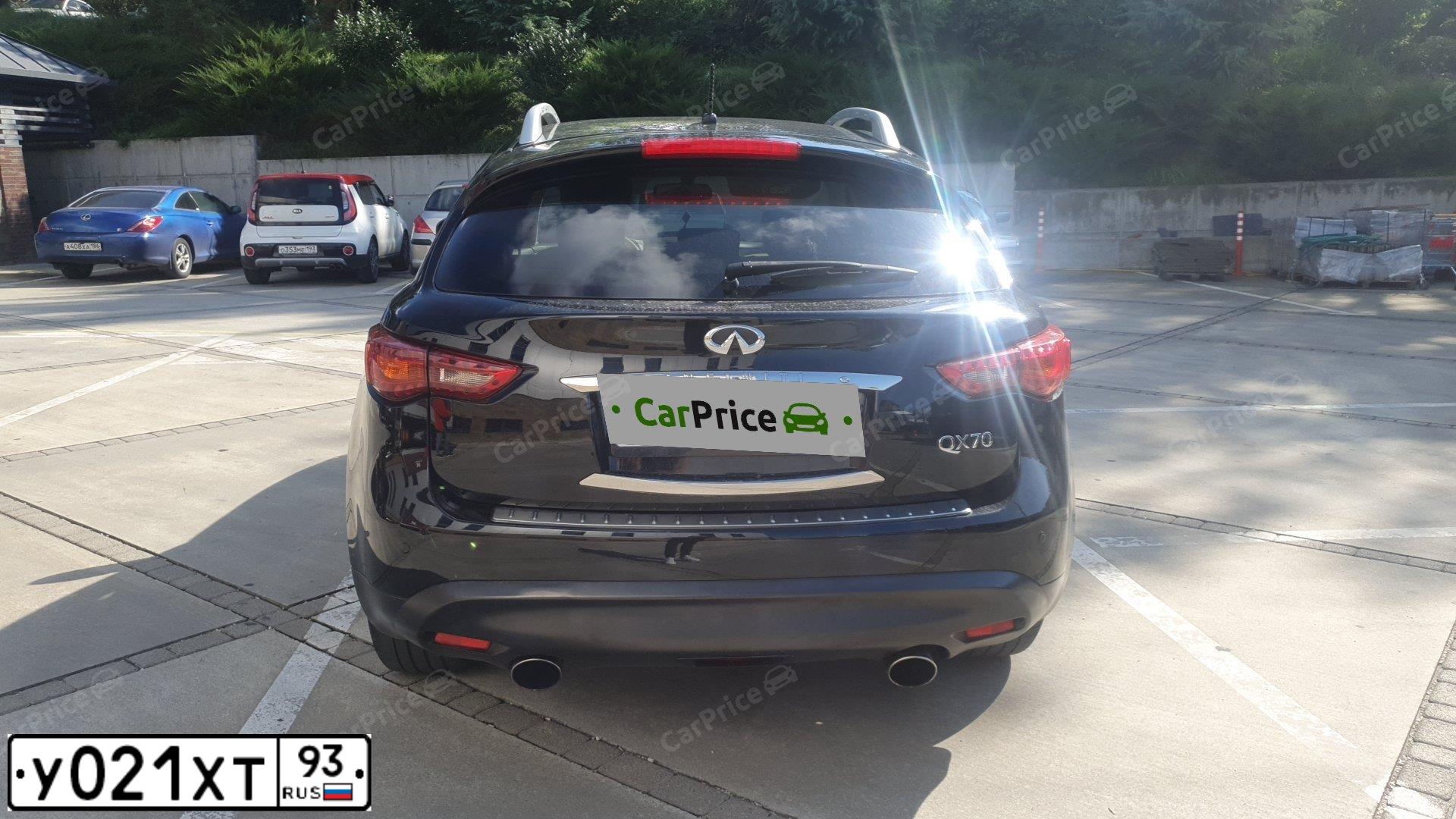 Фото автомобиля INFINITI QX70 /FX/, 2014 — госномер У021ХТ93. Цвет: ЧЕРНЫЙ