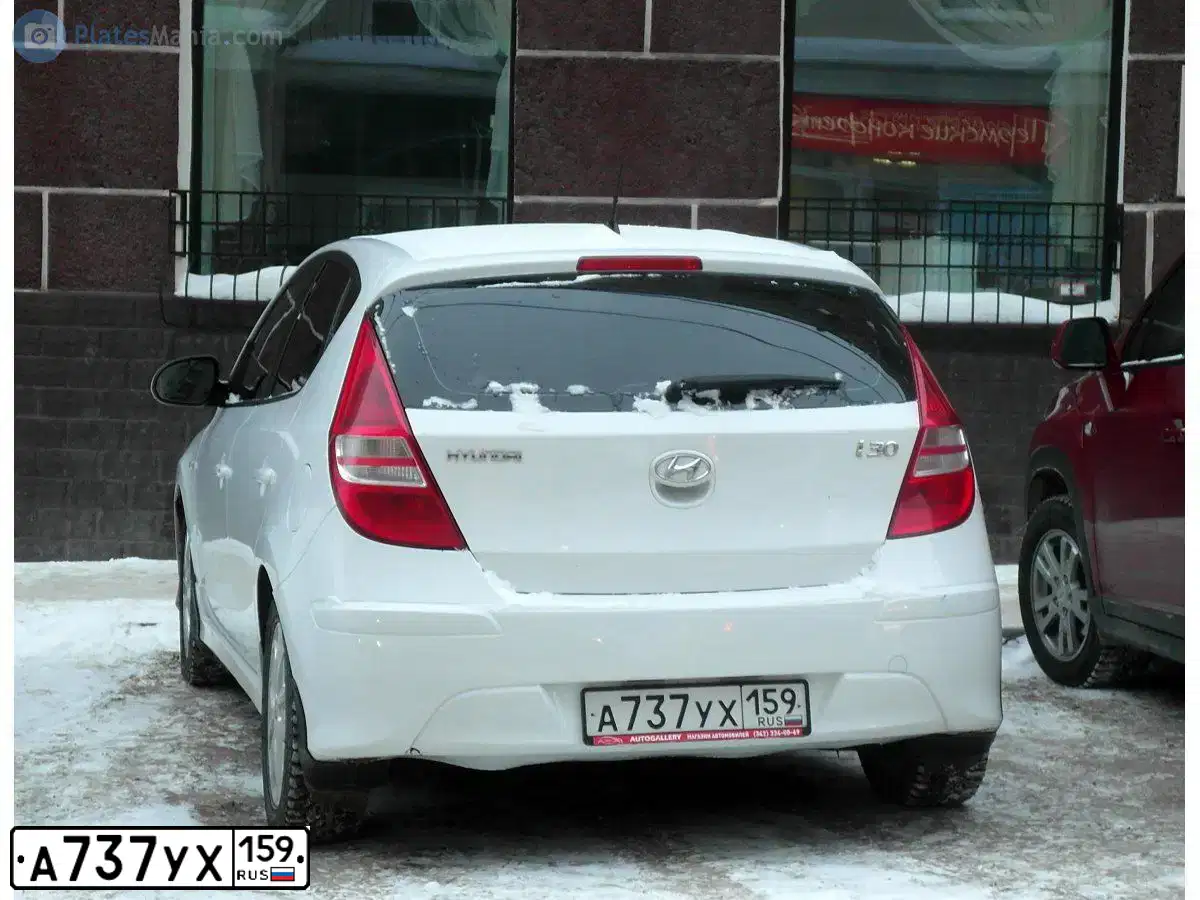 Фото автомобиля HYUNDAI I30, 2010 — госномер А737УХ159