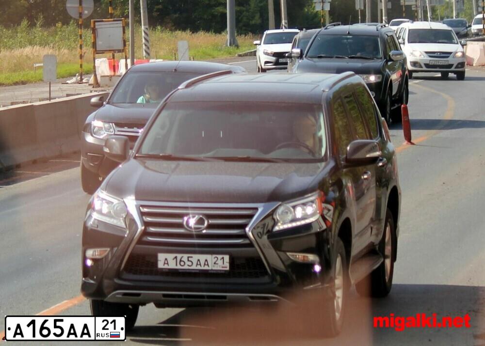 Фото автомобиля LEXUS GX, 2015 — госномер А165АА21. Цвет: ЧЕРНЫЙ