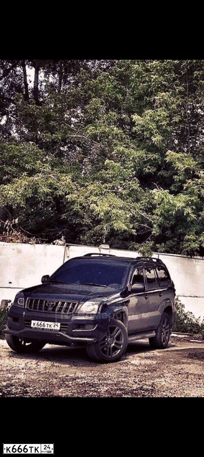 Фото автомобиля TOYOTA LANDCRUISER, 2007 — госномер С033КХ124. Цвет: ЧЕРНЫЙ