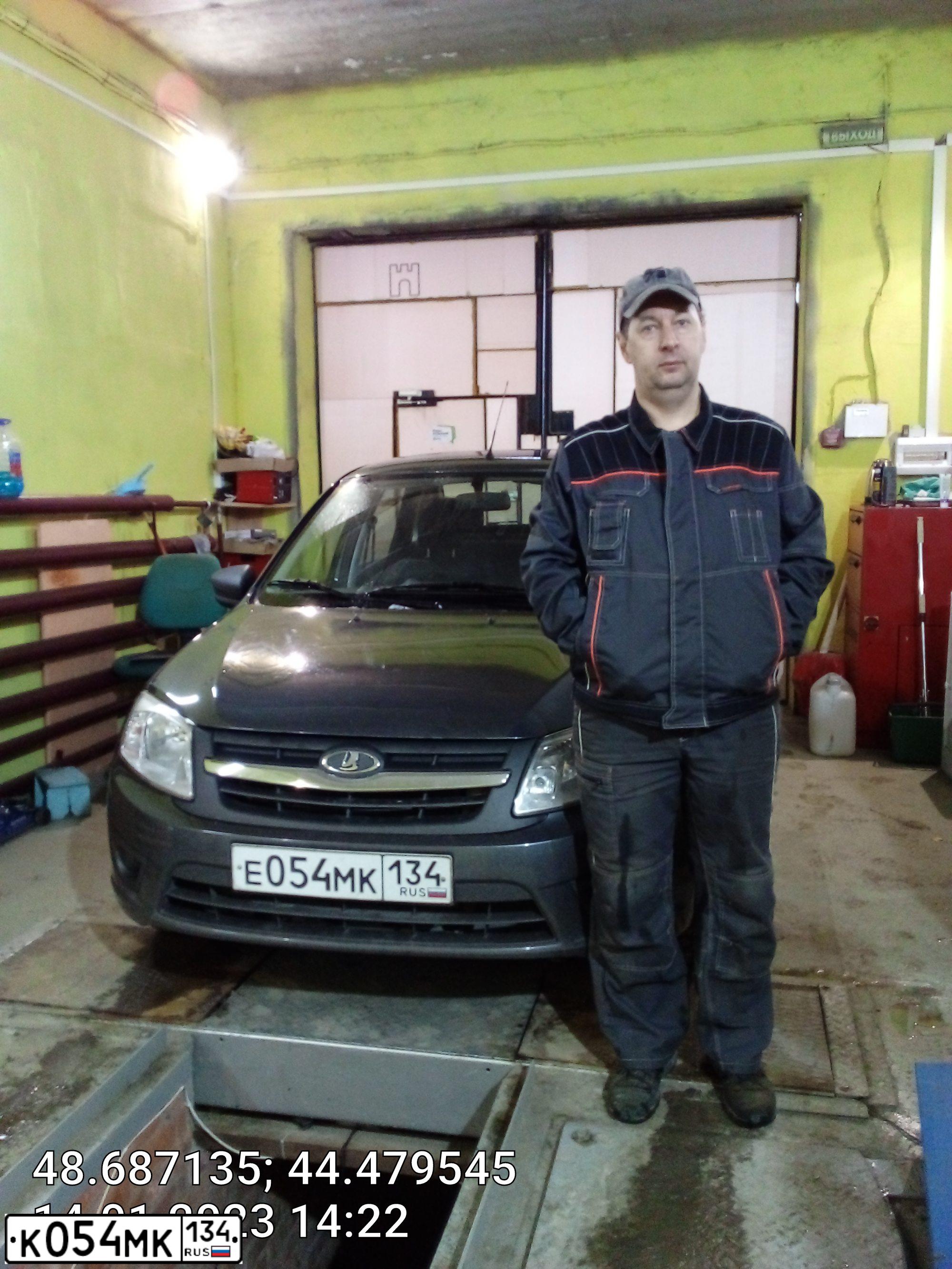 Фото автомобиля PEUGEOT 307, 2007 — госномер Н783УР98. Цвет: ЧЕРНЫЙ