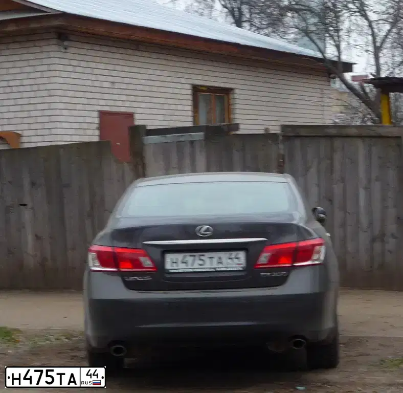 Фото автомобиля LEXUS ES, 2011 — госномер Н475ТА44. Цвет: ТЕМНО-СЕРЫЙ