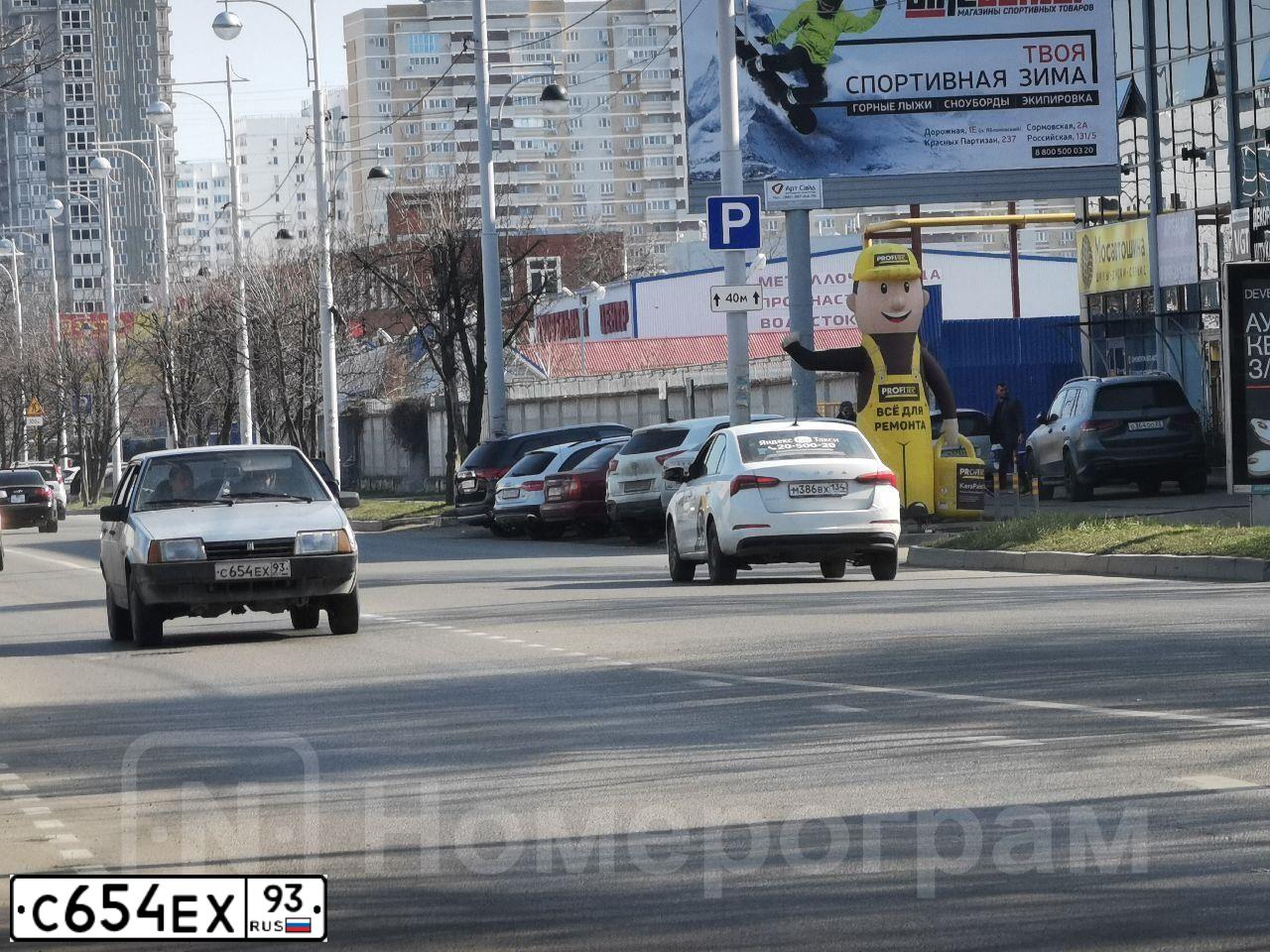 Фото автомобиля ВАЗ 21093, 2003 — госномер О737УЕ193. Цвет: серебристый