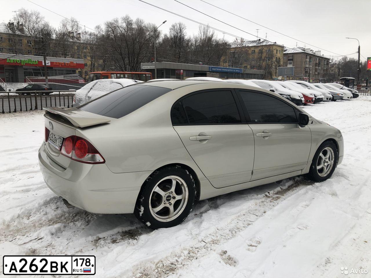 Фото автомобиля HONDA CIVIC, 2007 — госномер М299ОМ21. Цвет: СЕРО-ЗОЛОТИСТЫЙ
