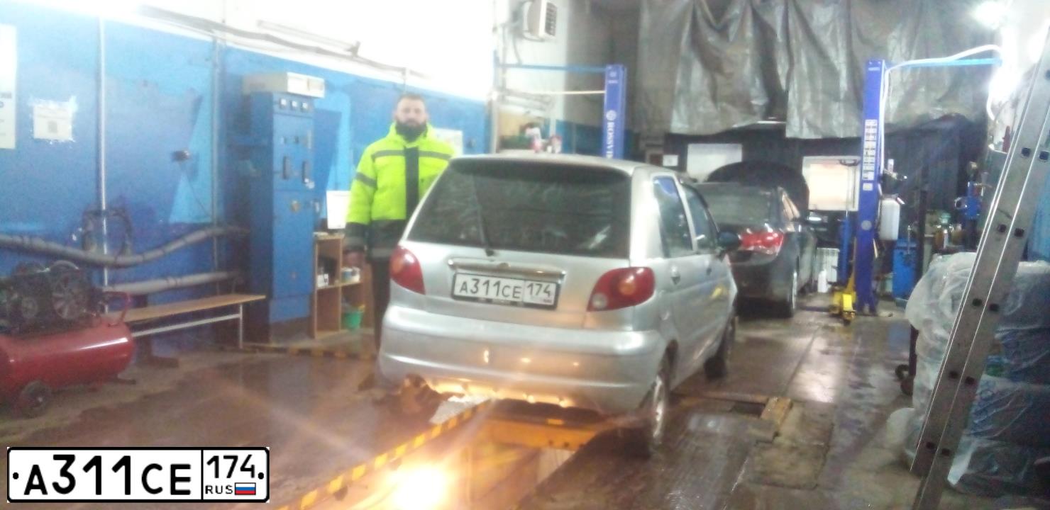 Фото автомобиля DAEWOO MATIZ, 2003 — госномер Х333МК196. Цвет: СВЕТЛО-СЕРЫЙ