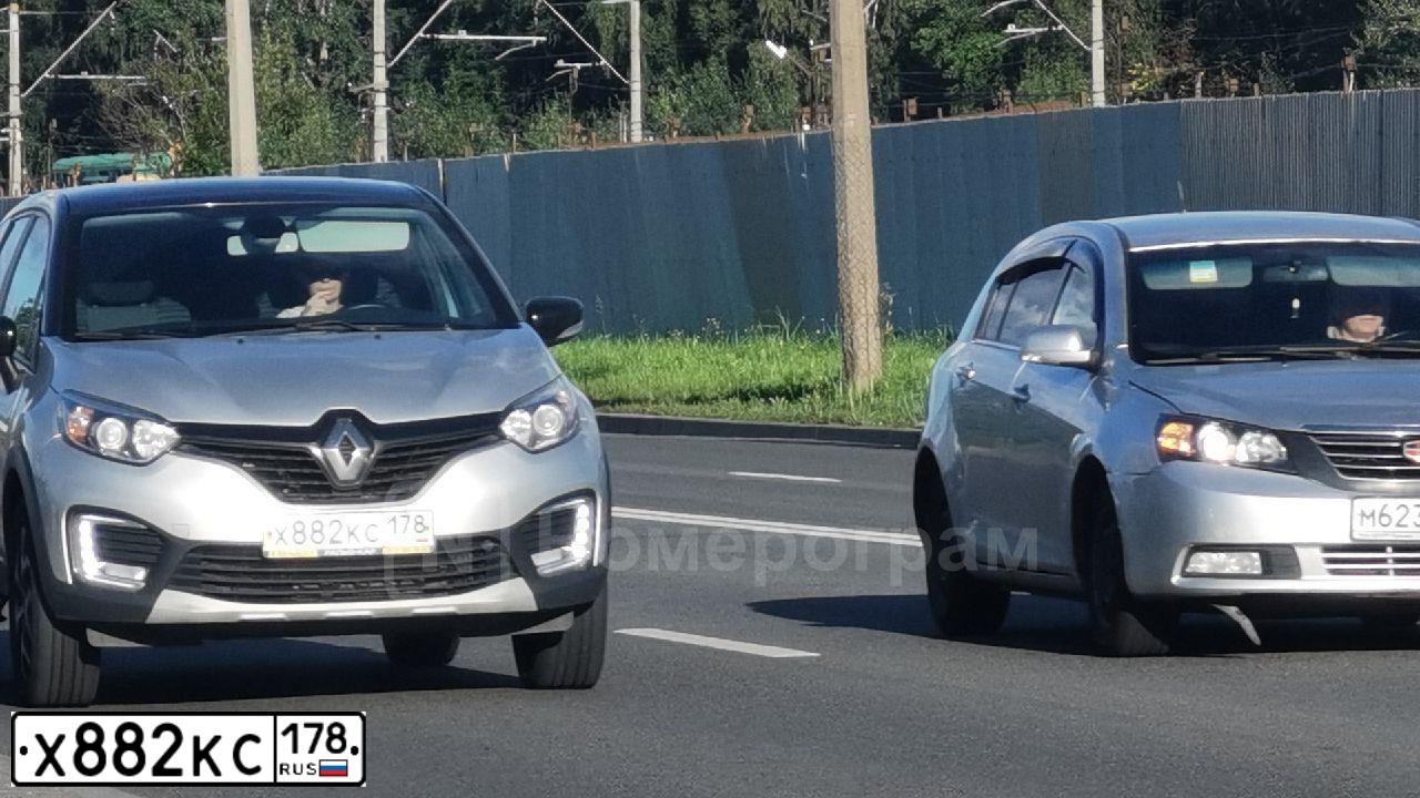 Фото автомобиля RENAULT KAPTUR, 2017. Цвет: СЕРЫЙ ЧЕРНЫЙ