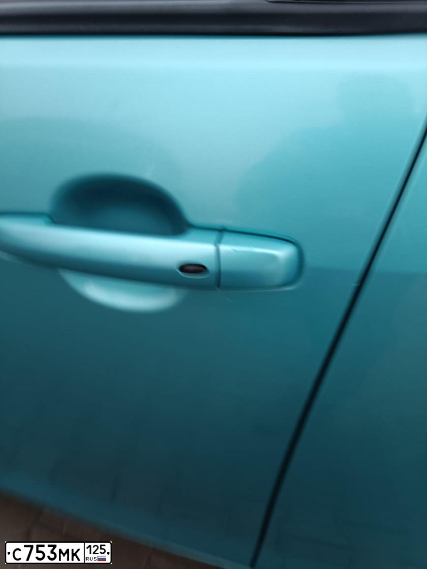 Фото автомобиля SUZUKI SPLASH, 2011 — госномер М480МХ761. Цвет: ЗЕЛЕНЫЙ