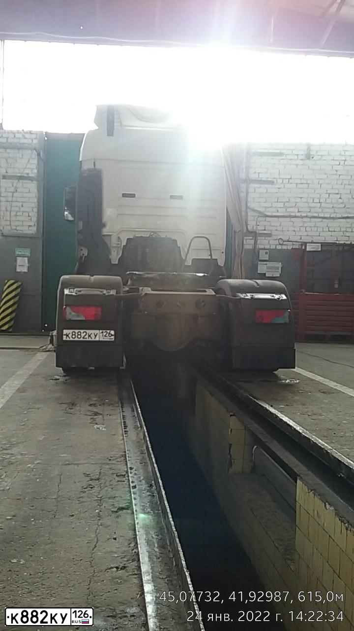 Фото автомобиля MAN MAN TGX MAN TGX 18.440, 2017 — госномер М989СТ126. Цвет: Белый