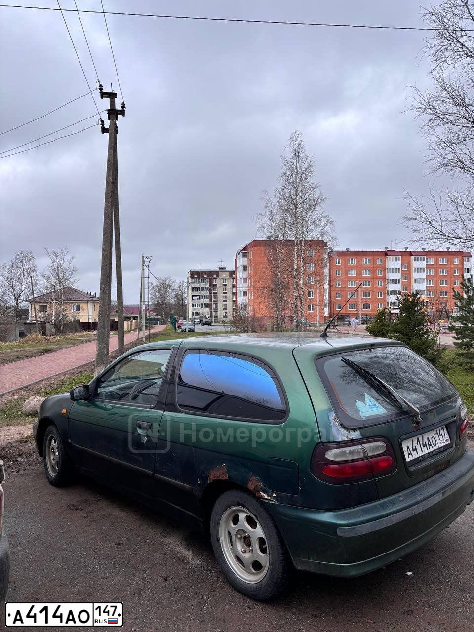 Фото автомобиля NISSAN ALMERA, 1999 — госномер А414АО147. Цвет: ЗЕЛЕНЫЙ