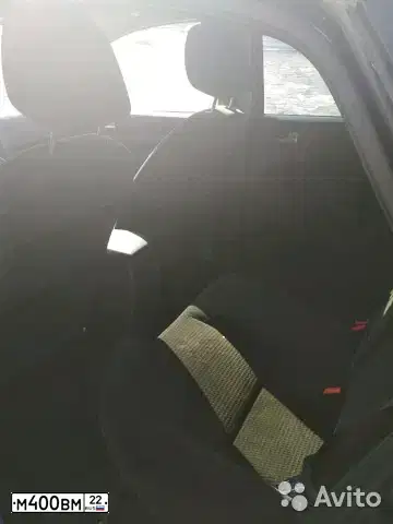 Фото автомобиля FORD FOCUS, 2005 — госномер С242АТ04. Цвет: ТЕМНО СИНИЙ