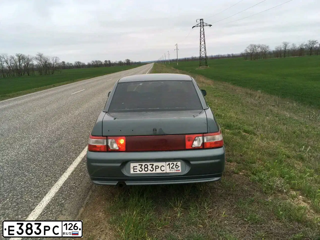 Фото автомобиля LADA 2110 LADA, 2006 — госномер М074КХ126. Цвет: Серо-сине-зеленый