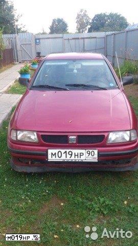 Фото автомобиля SEAT CORDOBA, 1994 — госномер М019НР90. Цвет: ВИШНЕВЫЙ