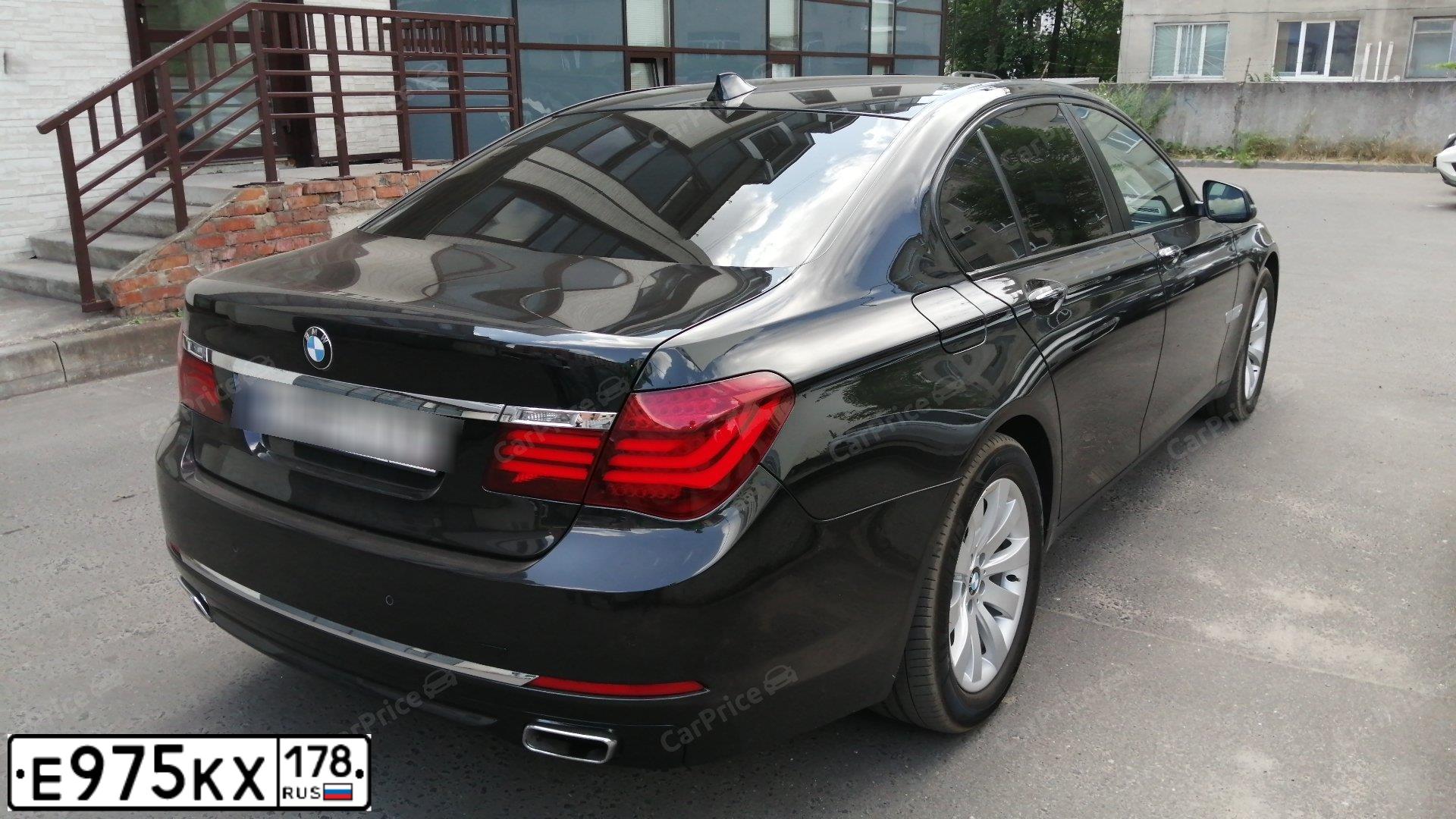 Фото автомобиля BMW SERIE 7, 2013 — госномер В334МУ198. Цвет: ЧЕРНЫЙ