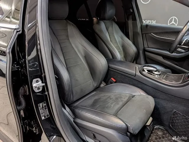 Фото автомобиля MERCEDES-BENZ E200, 2019 — госномер Т919ЕВ550