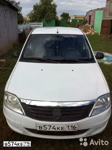 Фото автомобиля RENAULT LOGAN, 2010 — госномер В574КЕ116. Цвет: БЕЛЫЙ