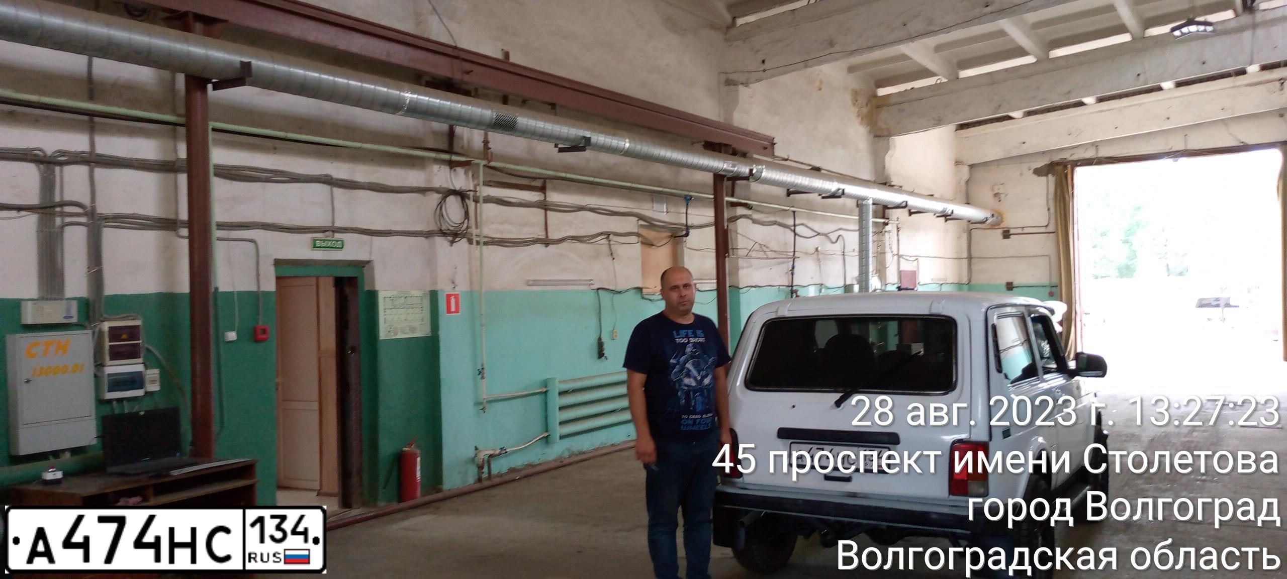 Фото автомобиля LADA 2121 NIVA, 2008 — госномер А474НС134. Цвет: ЯРКО-БЕЛЫЙ