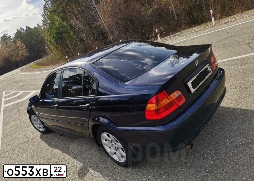 Фото автомобиля BMW SERIE 3, 2002 — госномер С282АУ70. Цвет: Темно-синий
