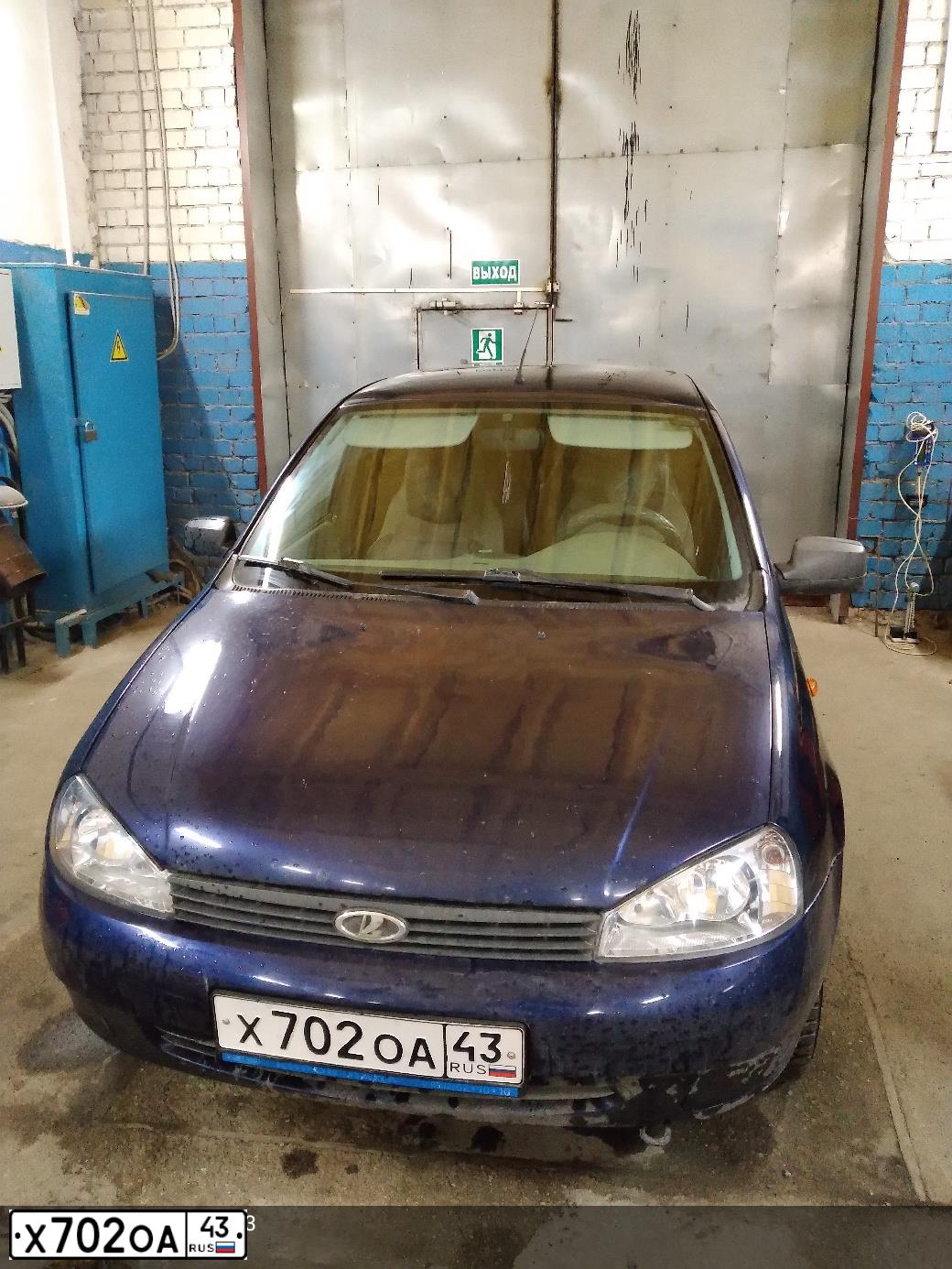 Фото автомобиля LADA 1117 KALINA, 2012 — госномер Х702ОА43. Цвет: СИНИЙ