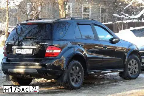 Фото автомобиля MERCEDES-BENZ ML/GLE, 2005 — госномер В905КХ763