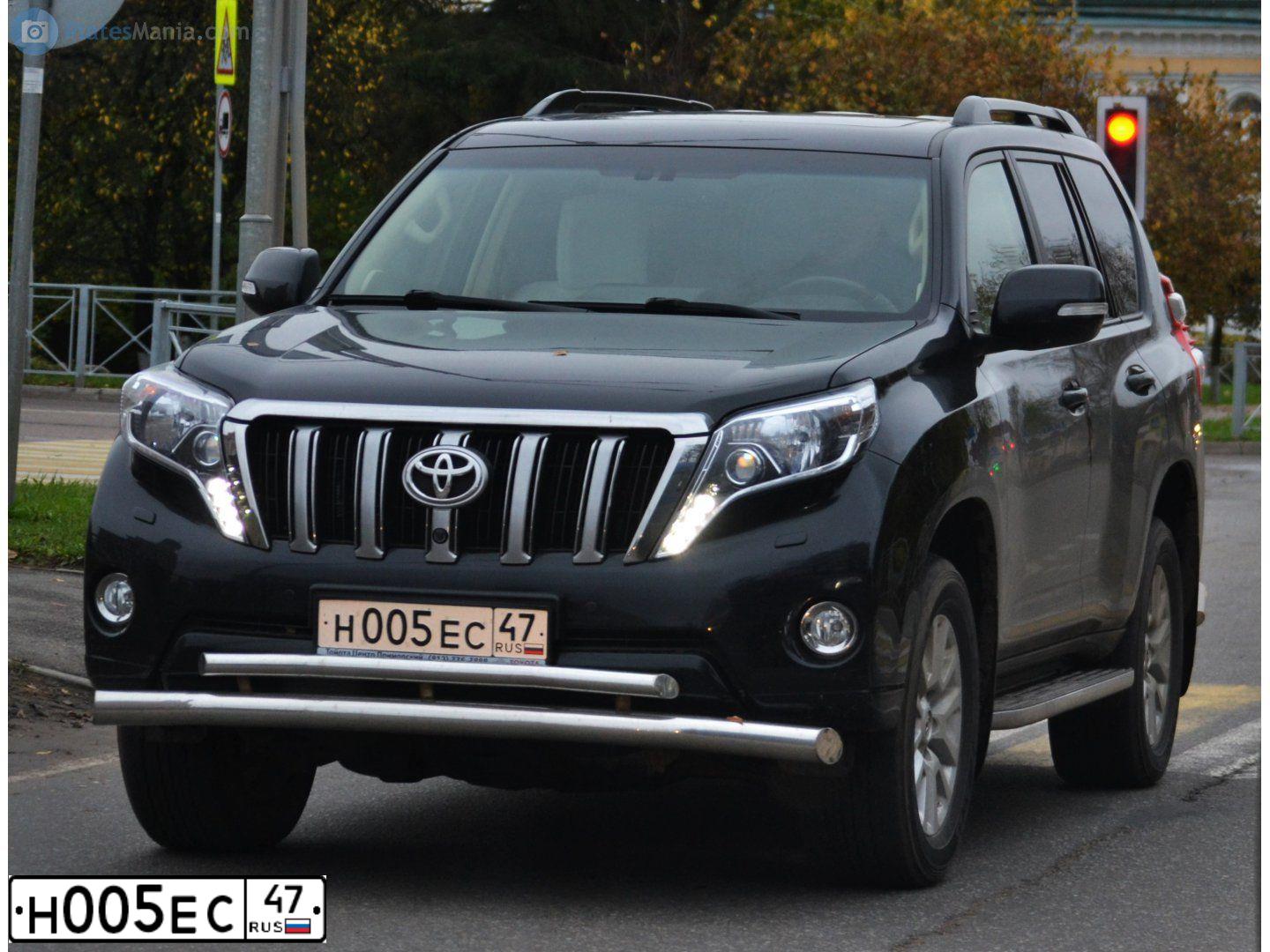 Фото автомобиля FORD EXPLORER, 2008 — госномер Х013ОА152. Цвет: ЧЕРНЫЙ