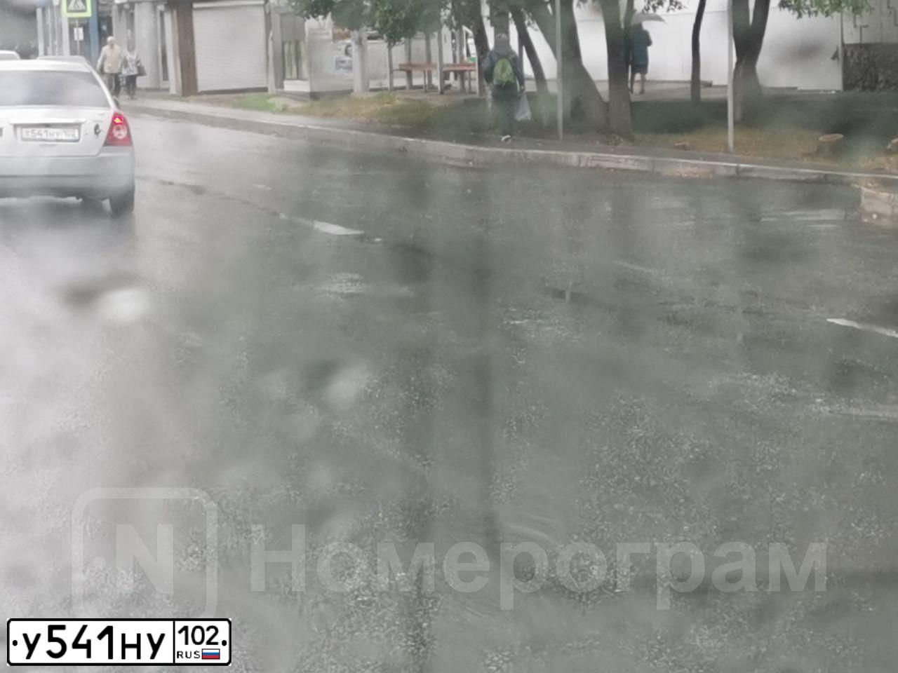 Фото автомобиля LADA 2107, 2005 — госномер В512МТ702. Цвет: ВИШНЕВЫЙ