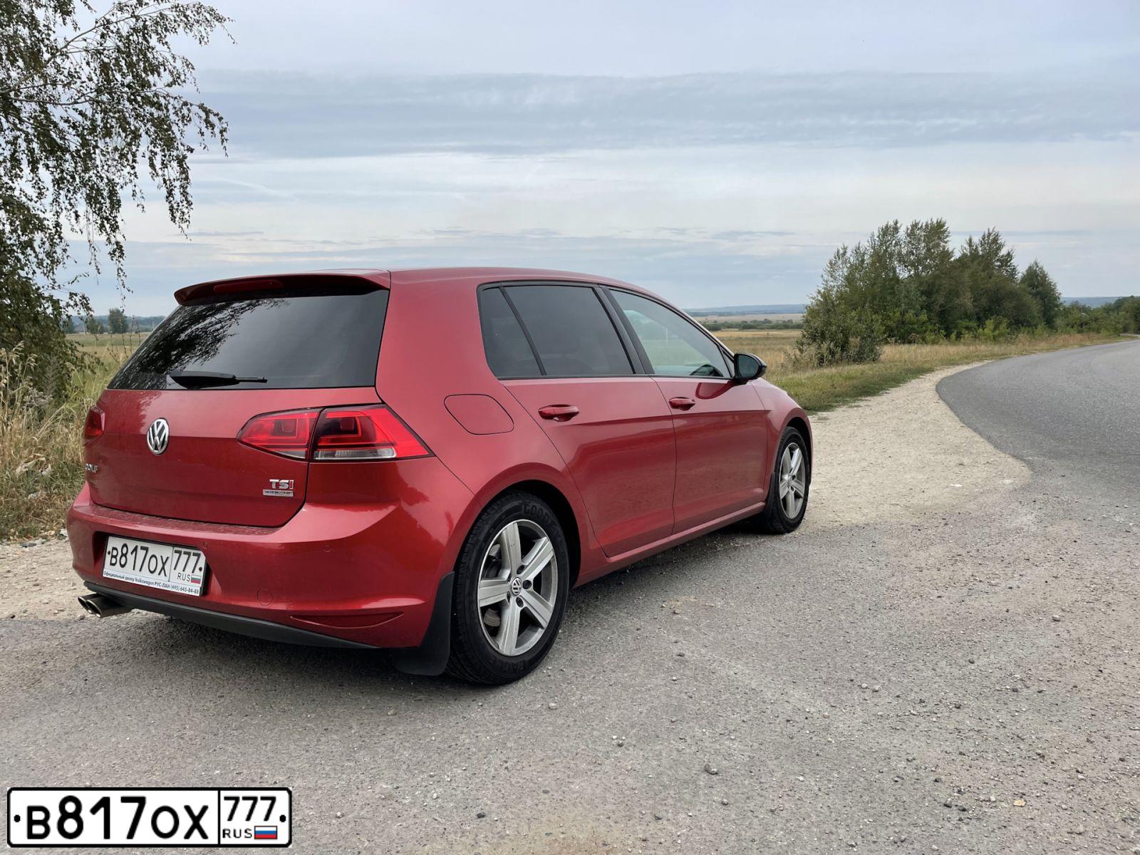 Фото автомобиля VOLKSWAGEN GOLF, 2013 — госномер В326ТК702