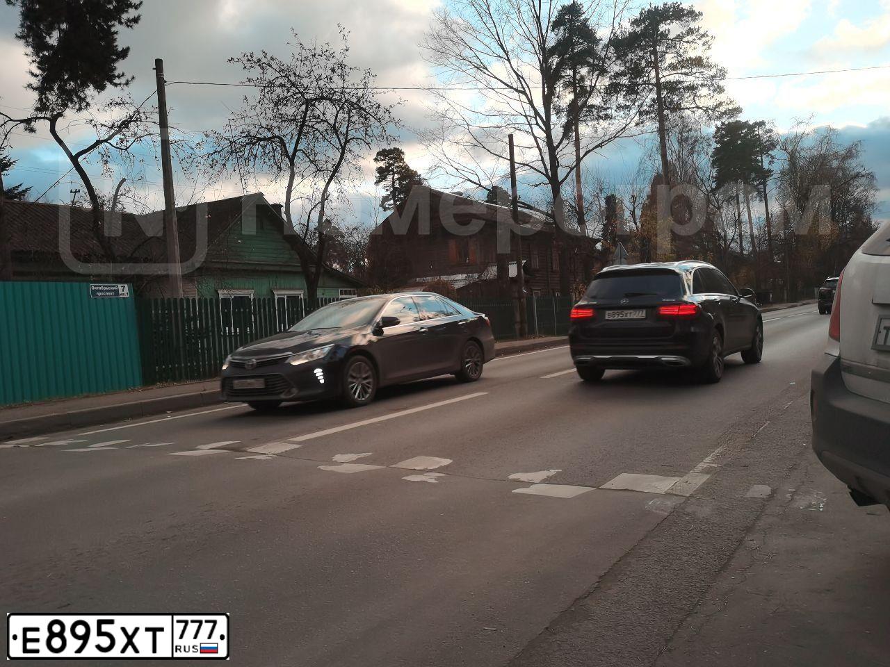 Фото автомобиля HYUNDAI SOLARIS, 2017 — госномер К322ХТ33. Цвет: ЖЕЛТЫЙ