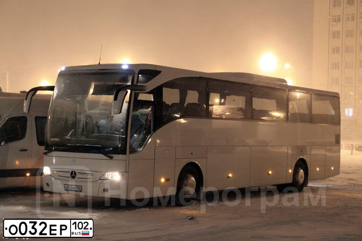 Фото автомобиля MERCEDES O 350 TOURISMO, 2012 — госномер О556УЕ702. Цвет: БЕЛЫЙ