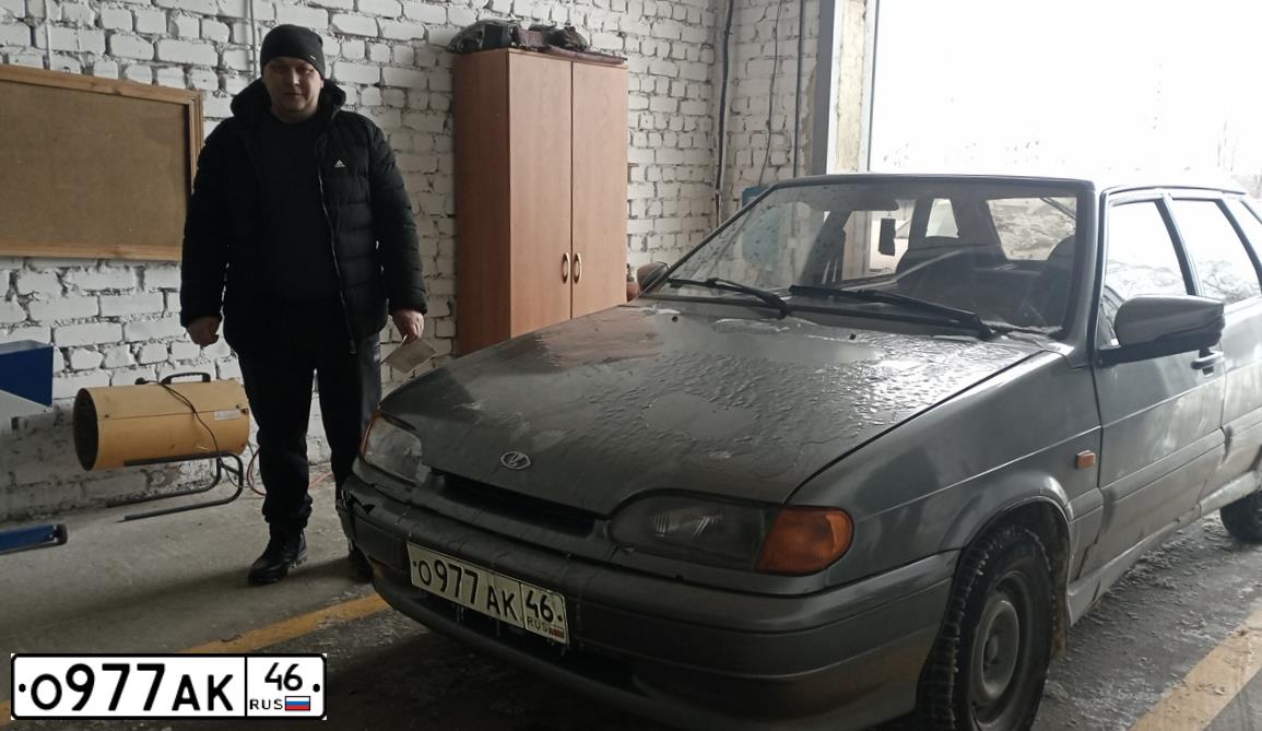 Фото автомобиля LADA 2114 SAMARA, 2005 — госномер О977АК46. Цвет: СРЕДНИЙ СЕРО-ЗЕЛЕНЫЙ МЕТ