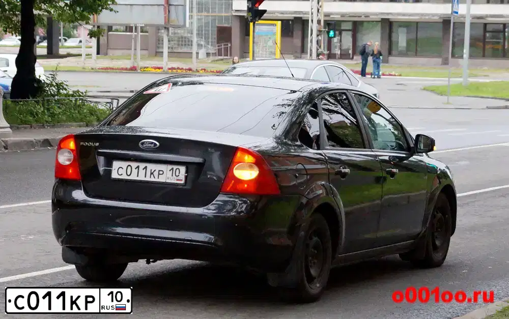 Фото автомобиля FORD D FOCUS, 2009 — госномер С007КР10. Цвет: ЧЕРНЫЙ