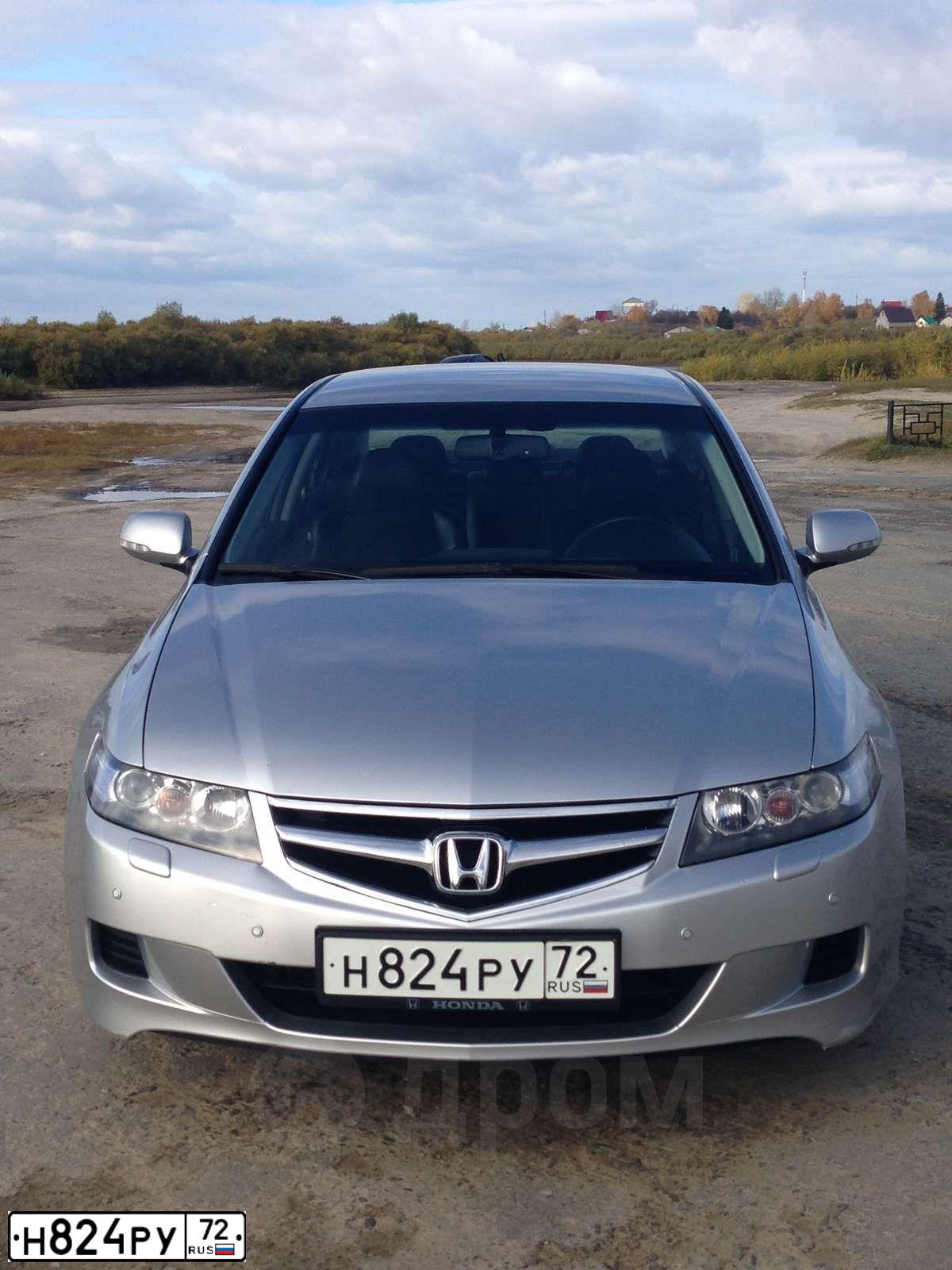 Фото автомобиля HONDA ACCORD, 2006 — госномер В012ОХ89. Цвет: СЕРЕБРИСТЫЙ